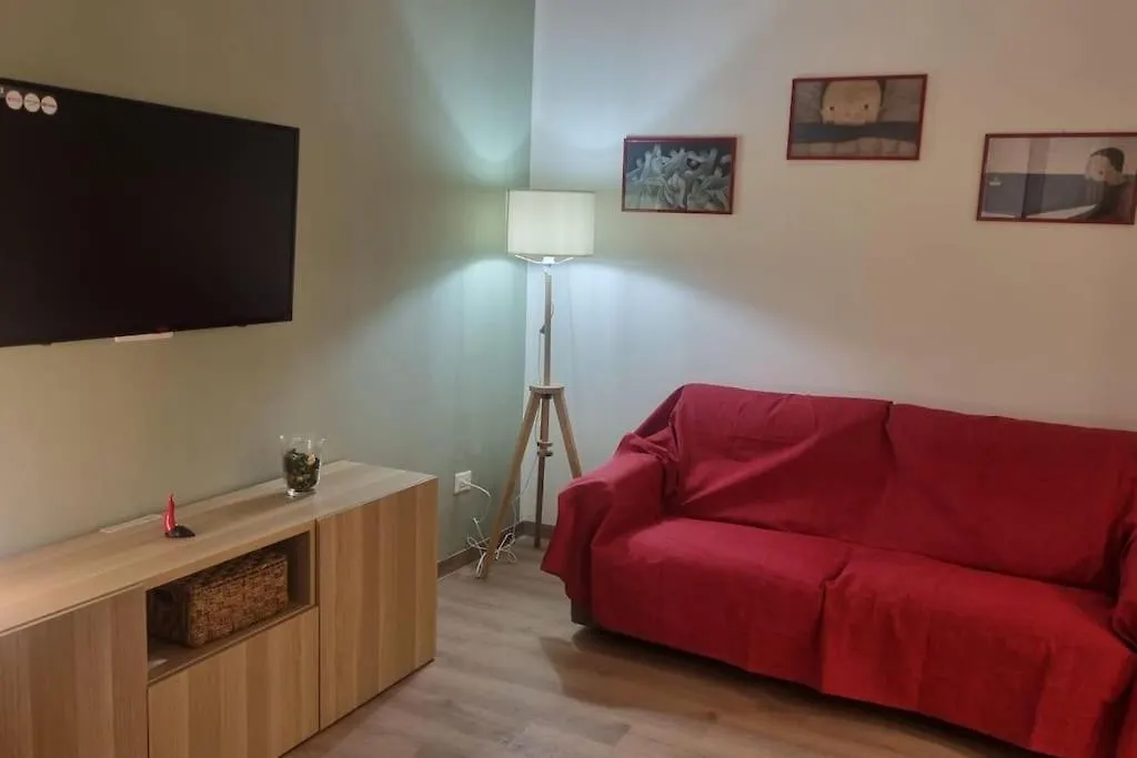 Dimora Assunta - Napoli Toledo Apartment 0*, Naples