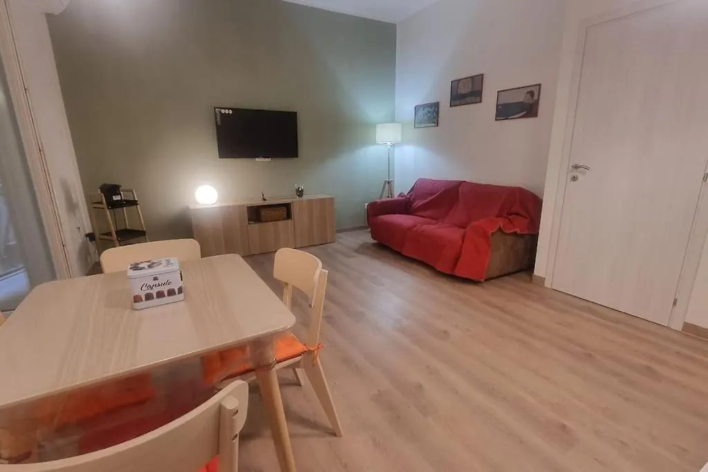 Dimora Assunta - Napoli Toledo Apartment  Naples