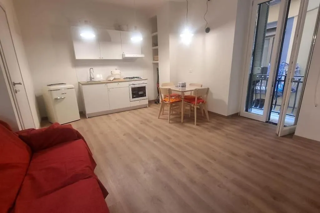 Dimora Assunta - Napoli Toledo Apartment